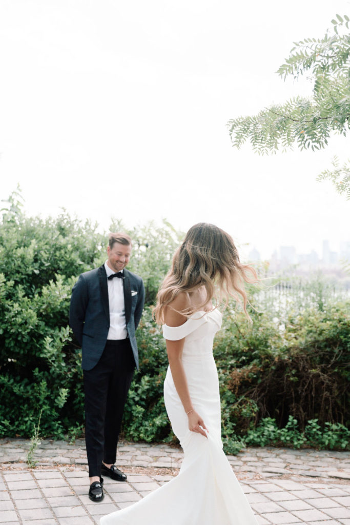 Brooklyn Wedding Photos with NYC Skyline